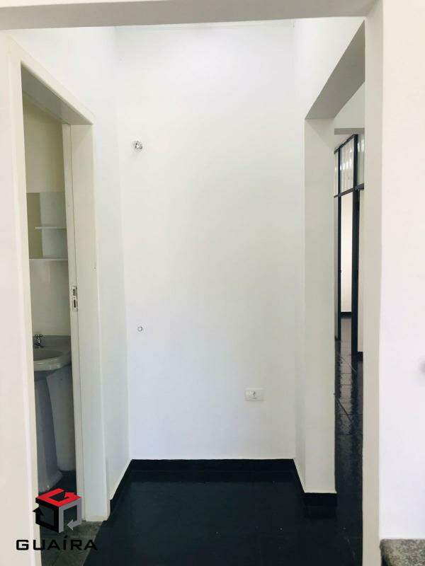 Casa para alugar com 1 quarto, 171m² - Foto 16