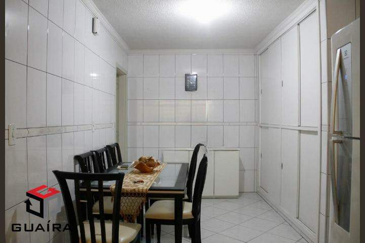 Casa à venda com 2 quartos, 200m² - Foto 15