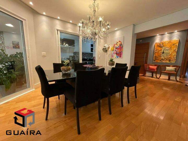 Apartamento à venda com 4 quartos, 243m² - Foto 1