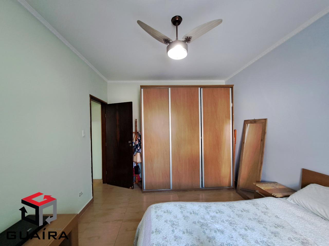 Sobrado à venda com 3 quartos, 244m² - Foto 23