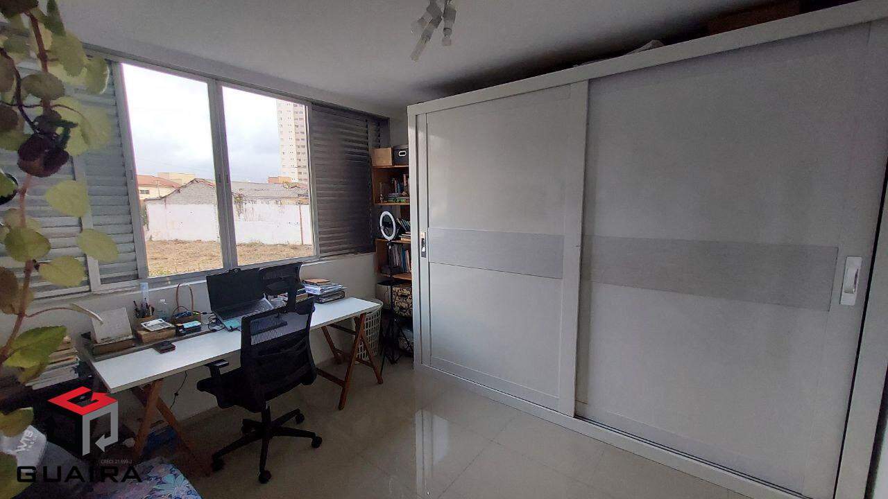 Apartamento à venda com 2 quartos, 70m² - Foto 18