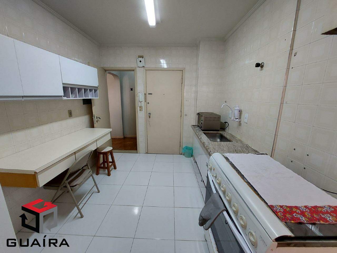 Apartamento à venda com 2 quartos, 72m² - Foto 5