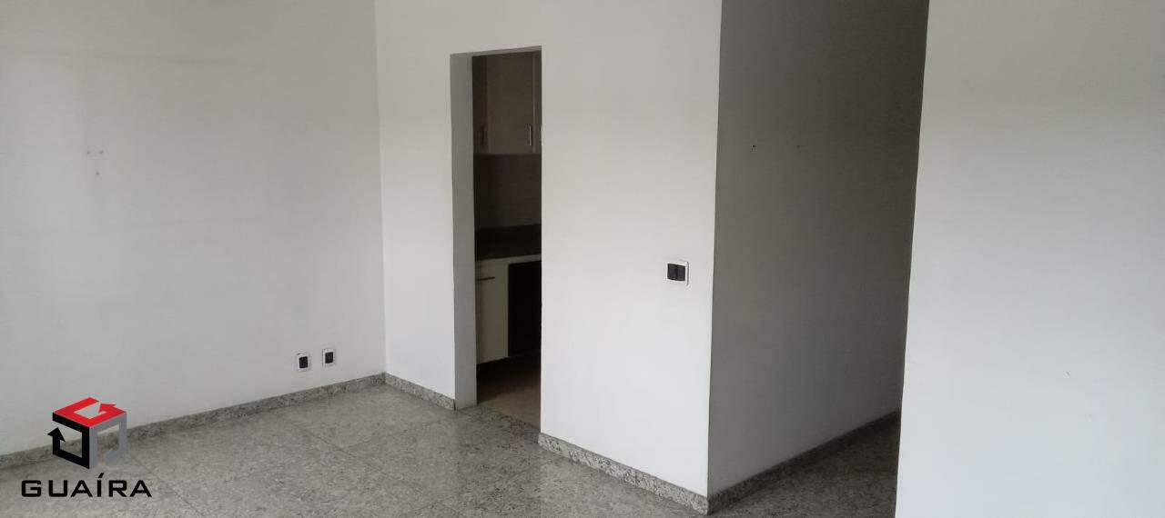 Sobrado à venda com 3 quartos, 160m² - Foto 3