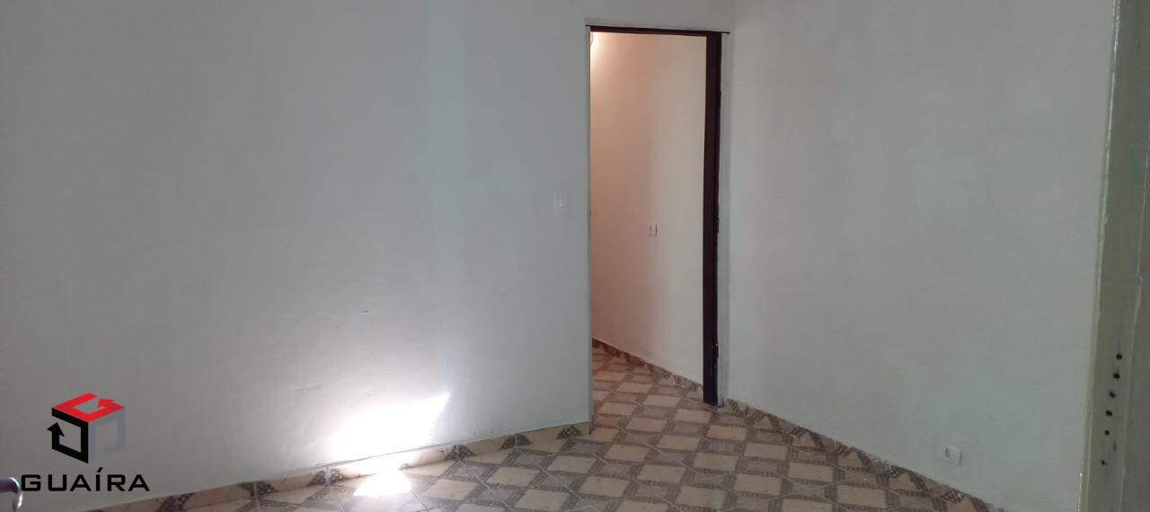 Casa à venda com 3 quartos, 122m² - Foto 1