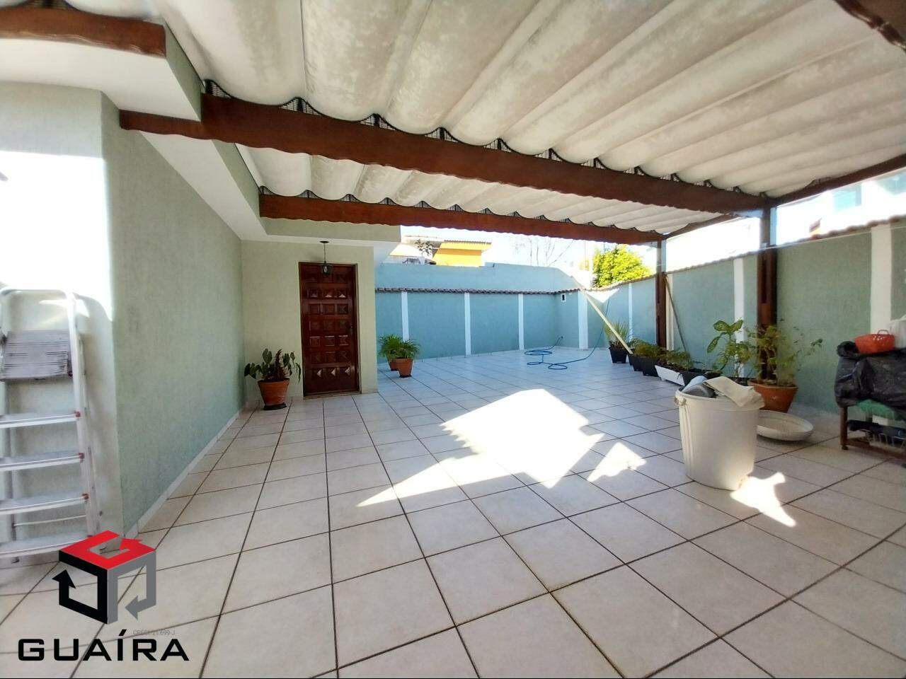 Sobrado à venda com 2 quartos, 100m² - Foto 2