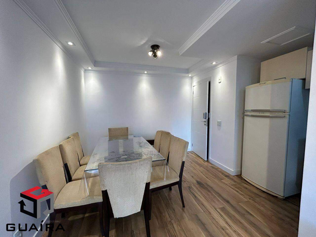 Apartamento à venda com 3 quartos, 85m² - Foto 3