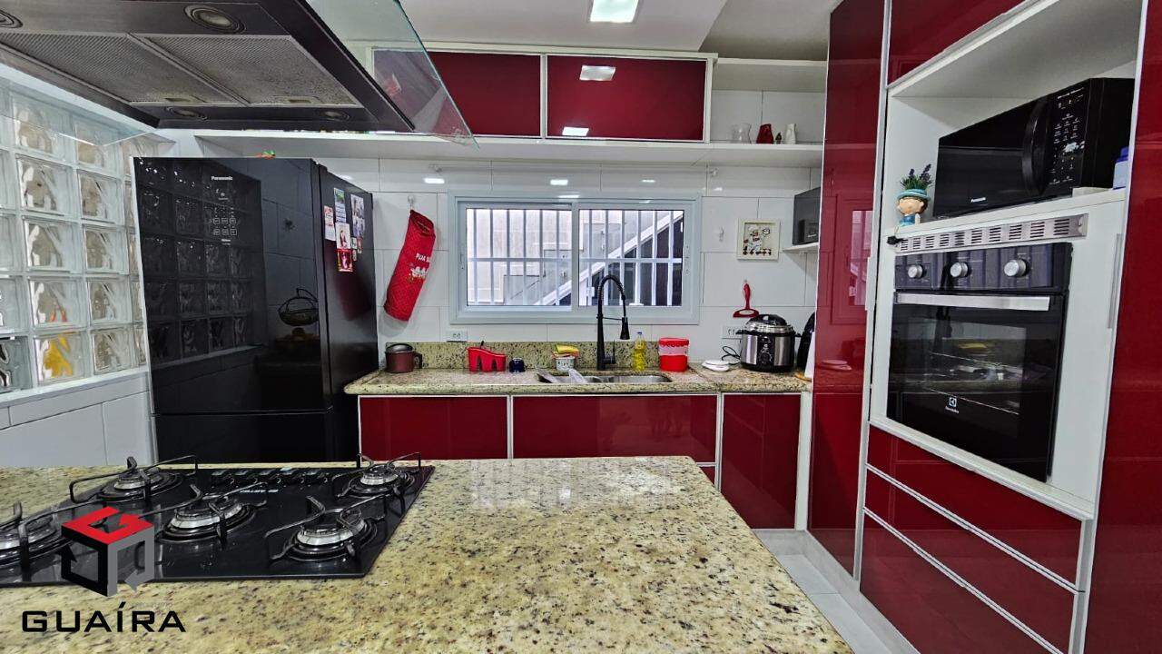 Sobrado à venda com 3 quartos, 209m² - Foto 11