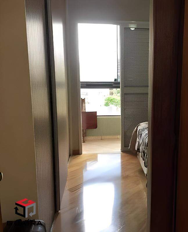 Apartamento à venda com 3 quartos, 117m² - Foto 9