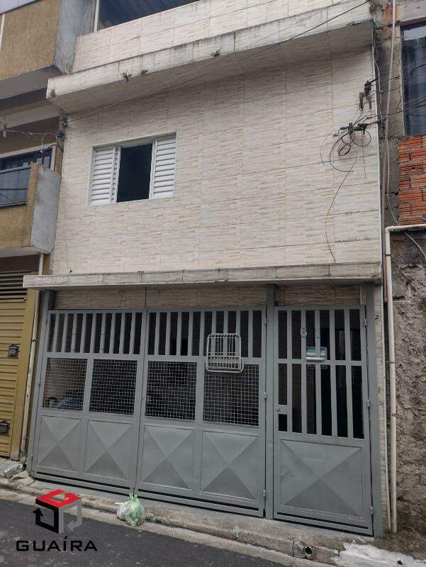 Casa à venda com 3 quartos, 190m² - Foto 2