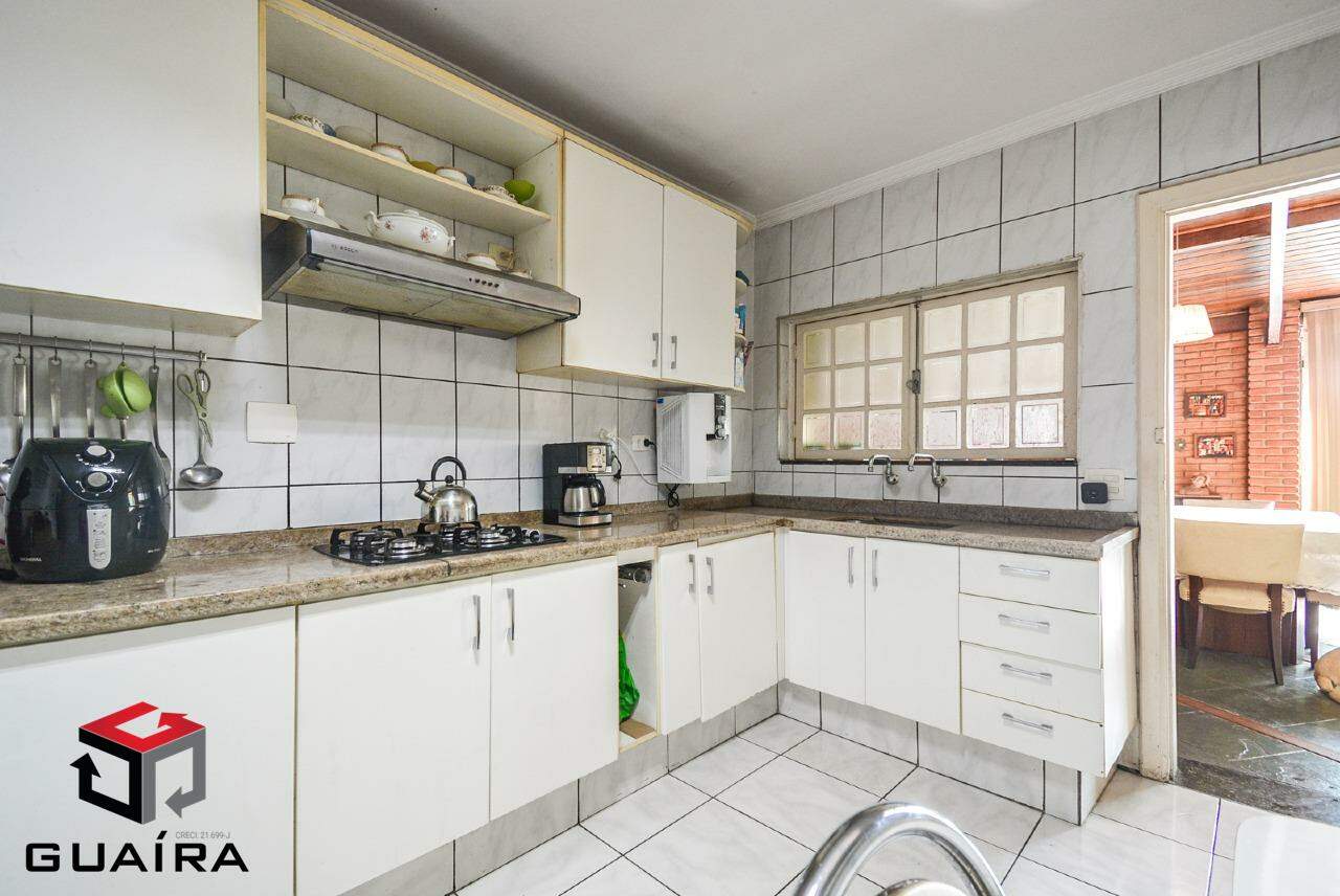 Casa à venda com 4 quartos, 144m² - Foto 8