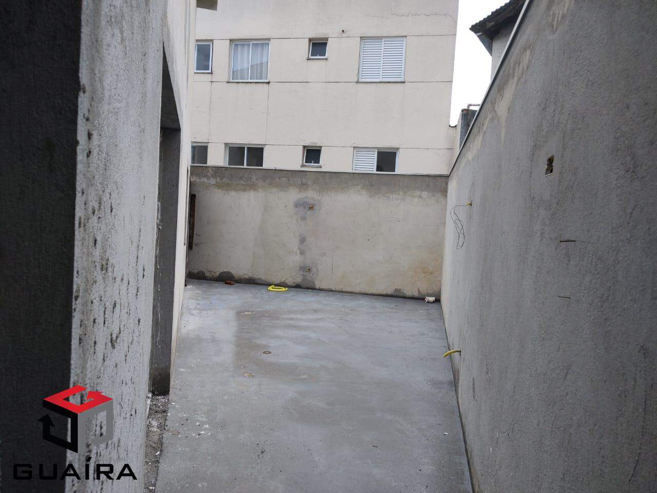 Sobrado à venda com 3 quartos, 200m² - Foto 11