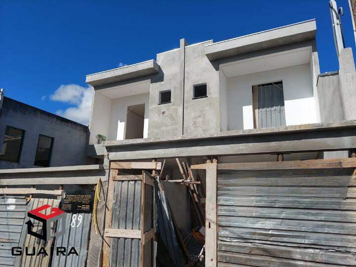 Sobrado à venda com 3 quartos, 182m² - Foto 1