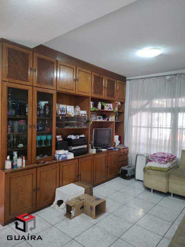 Sobrado à venda com 4 quartos, 206m² - Foto 1