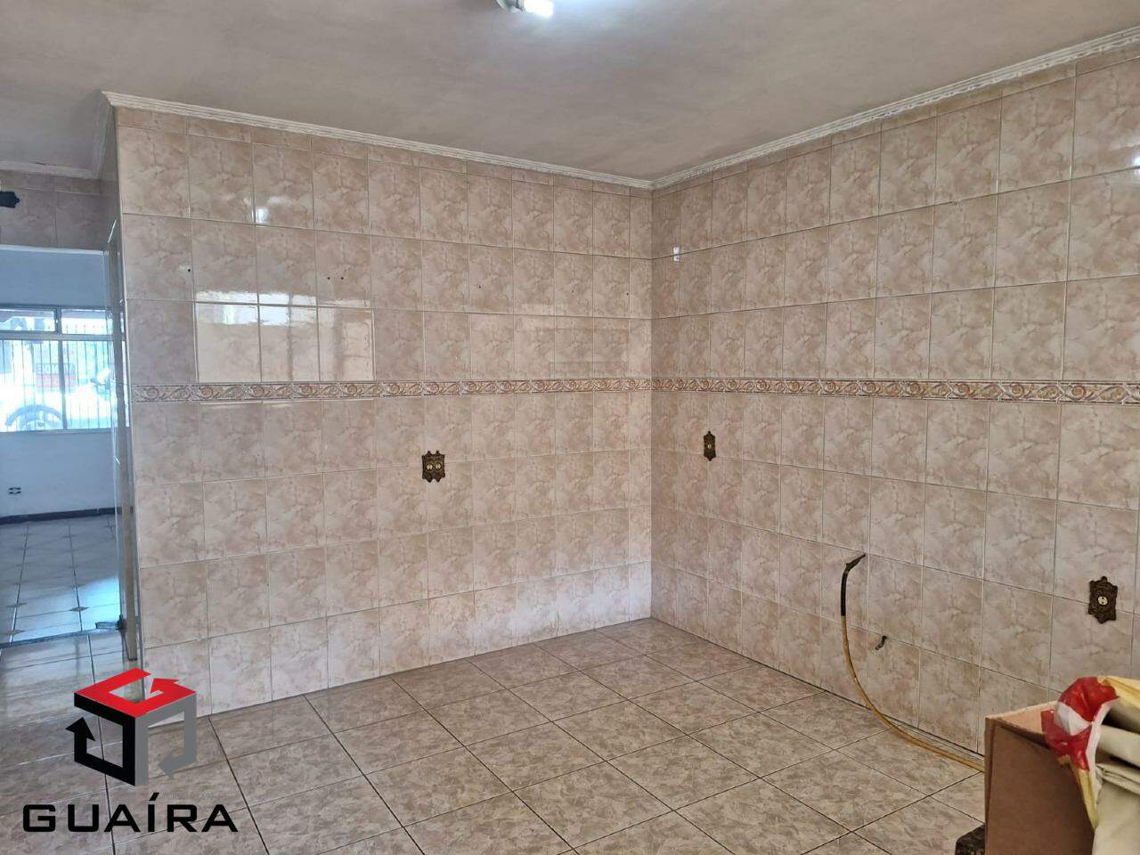 Casa à venda com 3 quartos, 148m² - Foto 3