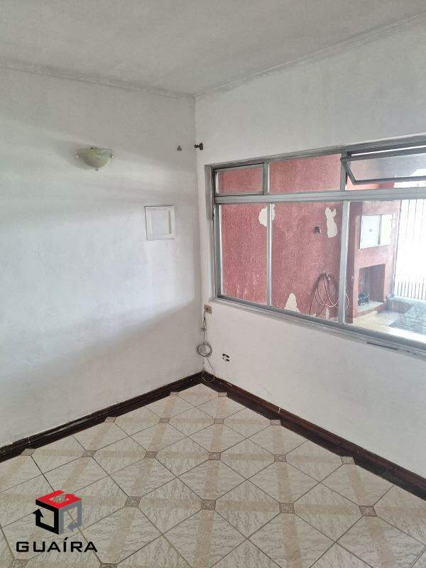 Casa à venda com 3 quartos, 148m² - Foto 2