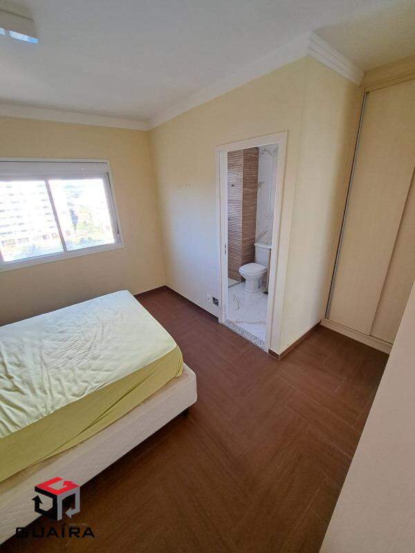 Apartamento à venda com 3 quartos, 107m² - Foto 11