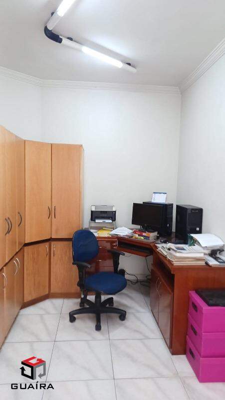 Sobrado para alugar com 4 quartos, 239m² - Foto 14