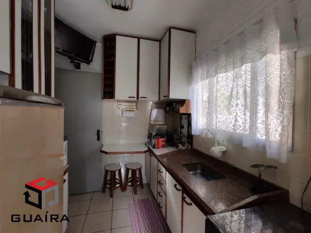 Apartamento à venda com 2 quartos, 65m² - Foto 3