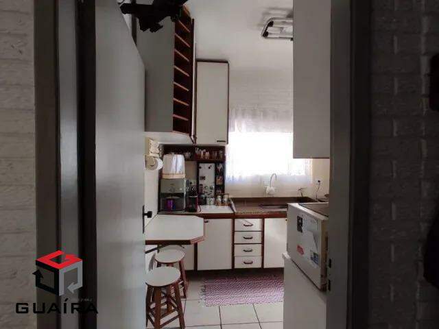 Apartamento à venda com 2 quartos, 65m² - Foto 4