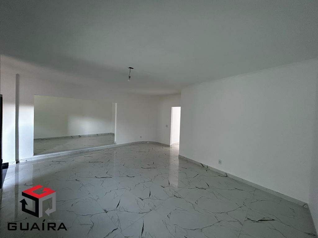 Casa à venda com 3 quartos, 260m² - Foto 2