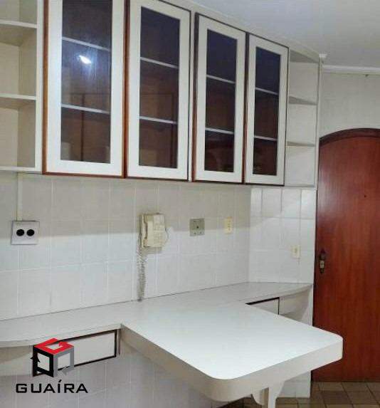 Apartamento para alugar com 3 quartos, 140m² - Foto 10