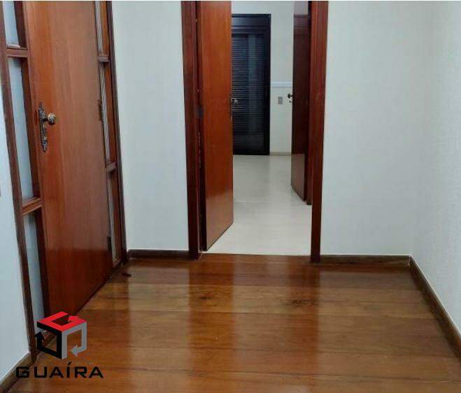 Apartamento para alugar com 3 quartos, 140m² - Foto 12