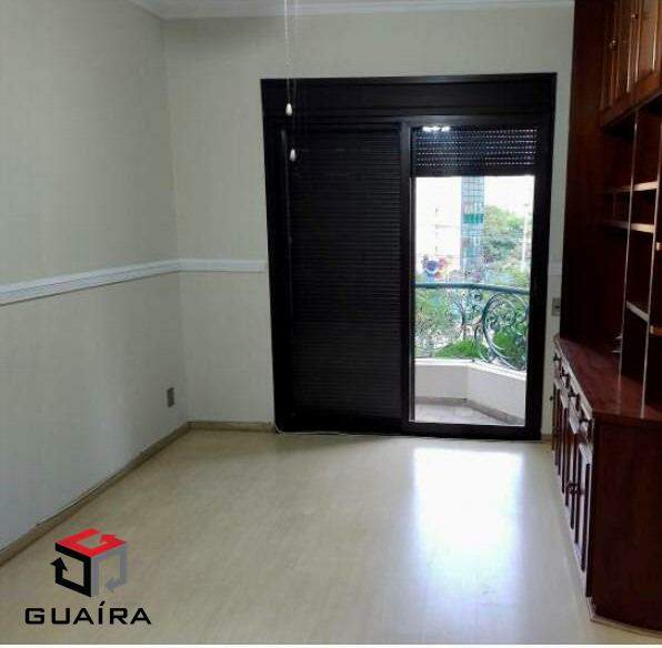 Apartamento para alugar com 3 quartos, 140m² - Foto 19