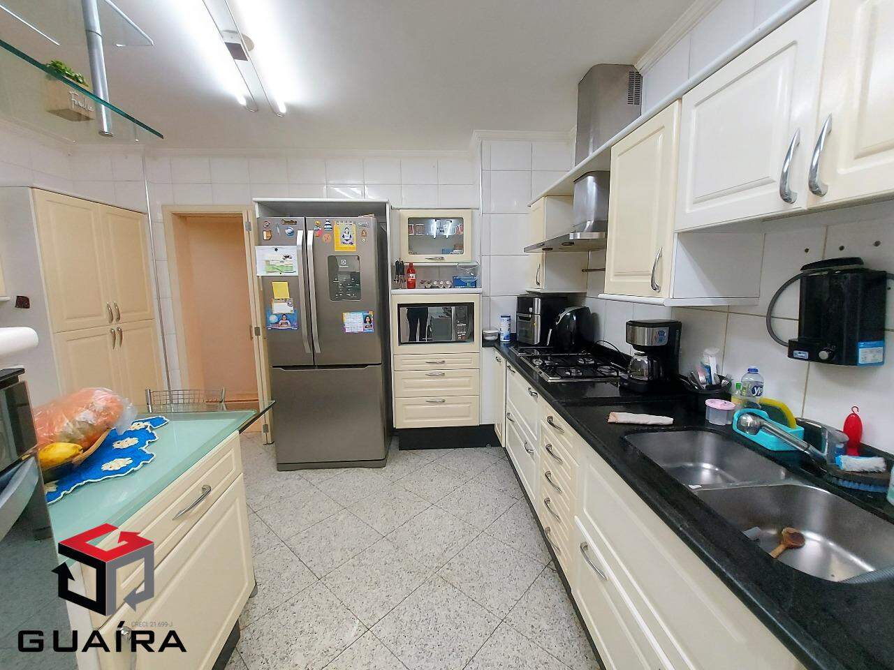 Apartamento à venda com 3 quartos, 156m² - Foto 6