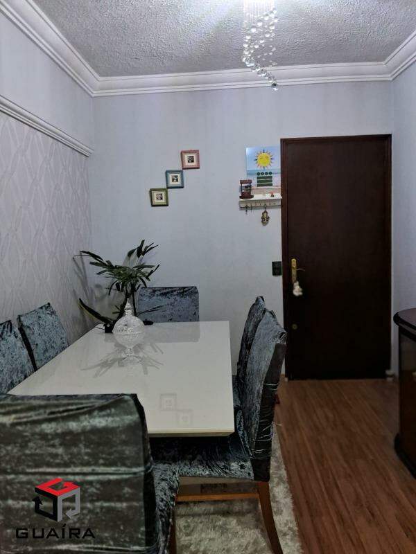 Apartamento à venda com 2 quartos, 62m² - Foto 3