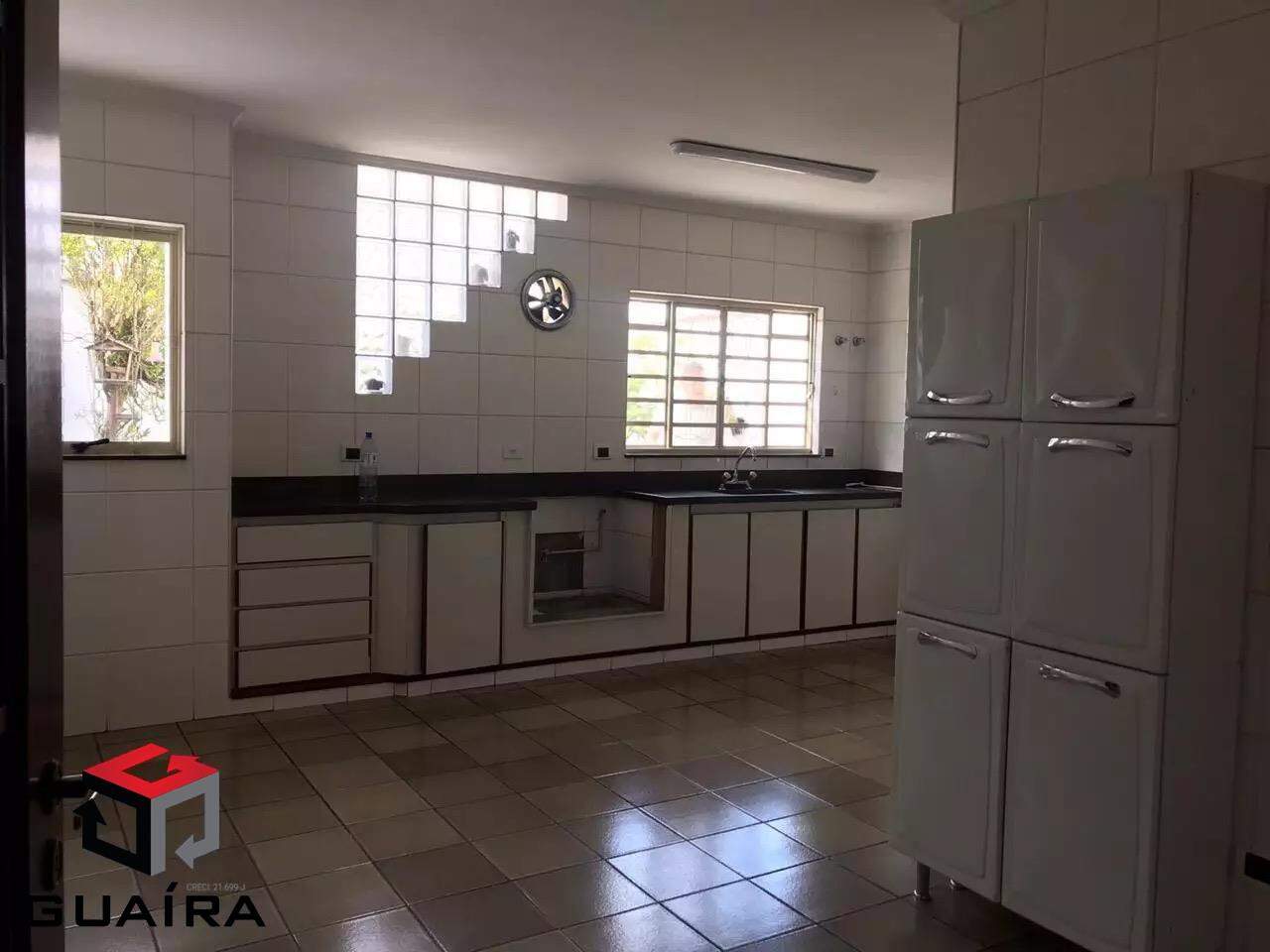 Sobrado para alugar com 3 quartos, 240m² - Foto 10