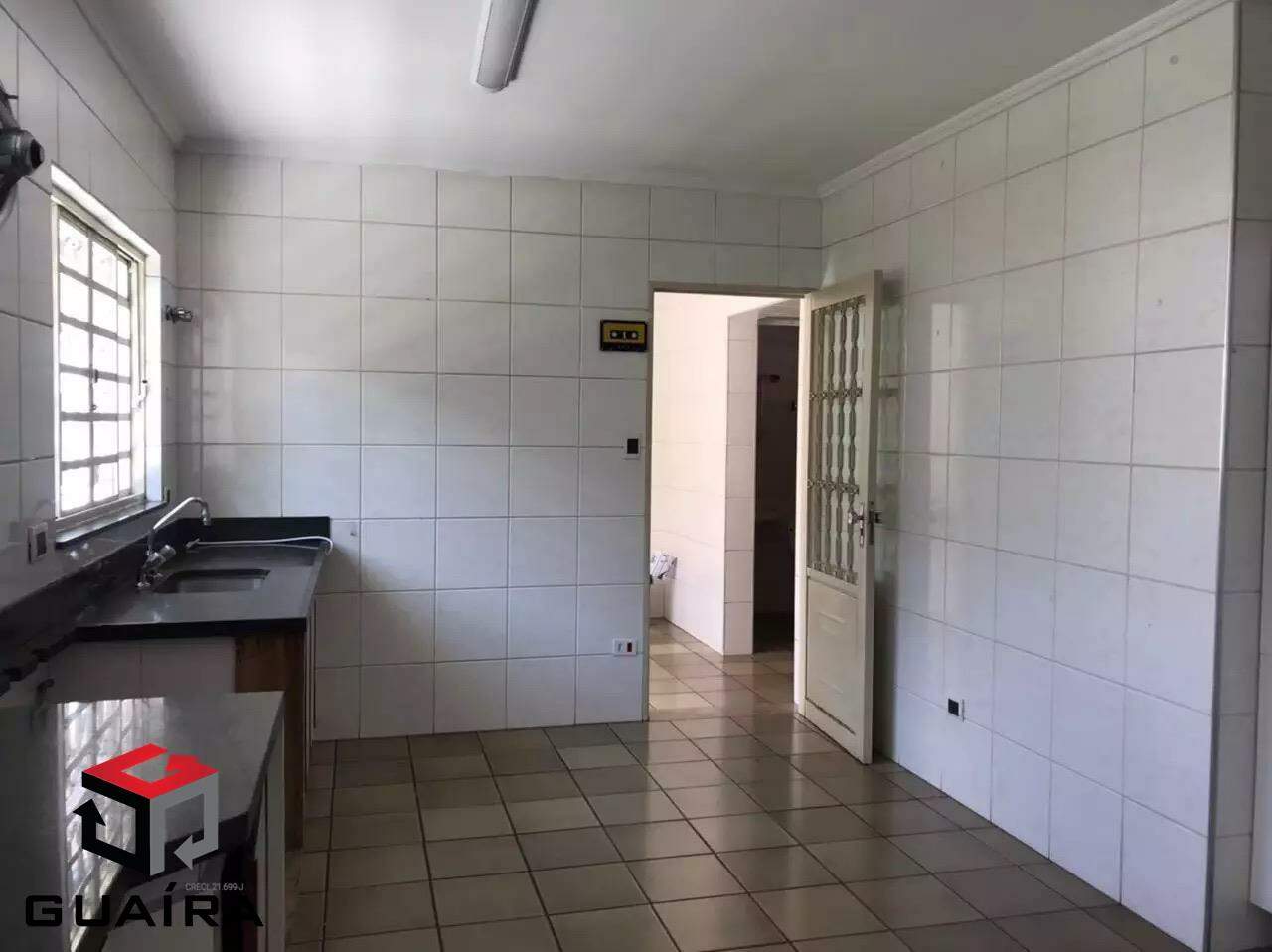 Sobrado para alugar com 3 quartos, 240m² - Foto 11