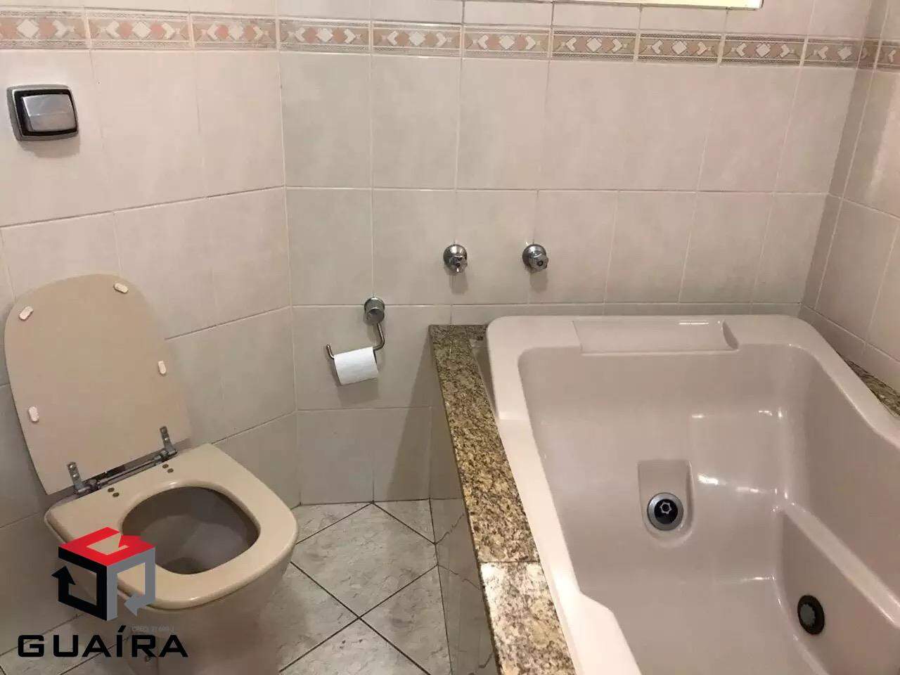 Sobrado para alugar com 3 quartos, 240m² - Foto 29