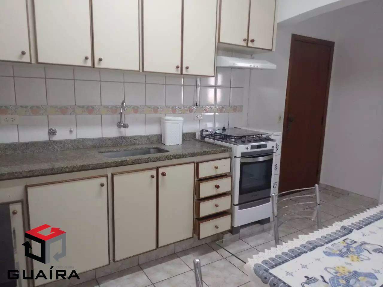 Apartamento para alugar com 3 quartos, 82m² - Foto 6