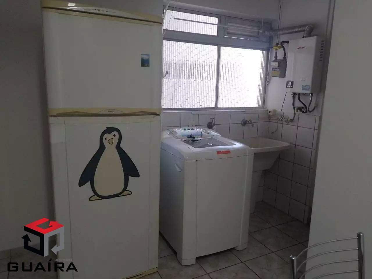 Apartamento para alugar com 3 quartos, 82m² - Foto 9