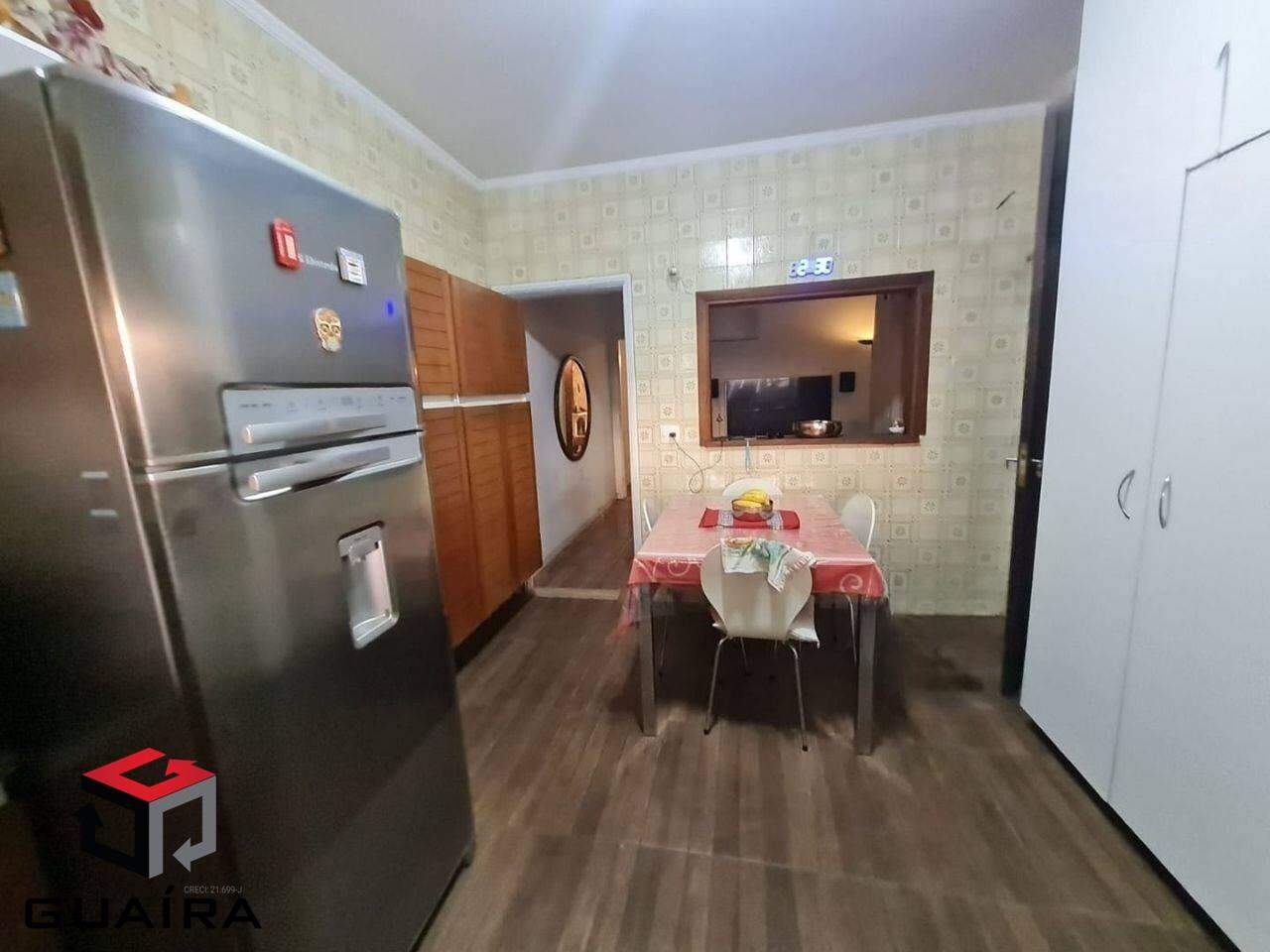 Sobrado à venda com 3 quartos, 200m² - Foto 4