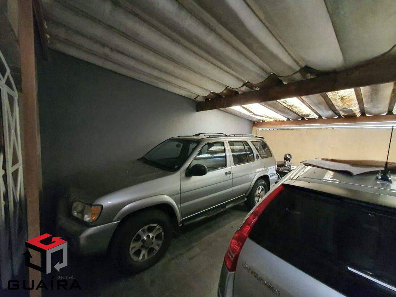 Sobrado à venda com 3 quartos, 200m² - Foto 2