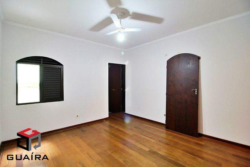 Sobrado para alugar com 3 quartos, 207m² - Foto 18