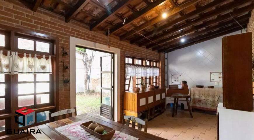 Sobrado à venda com 5 quartos, 240m² - Foto 11