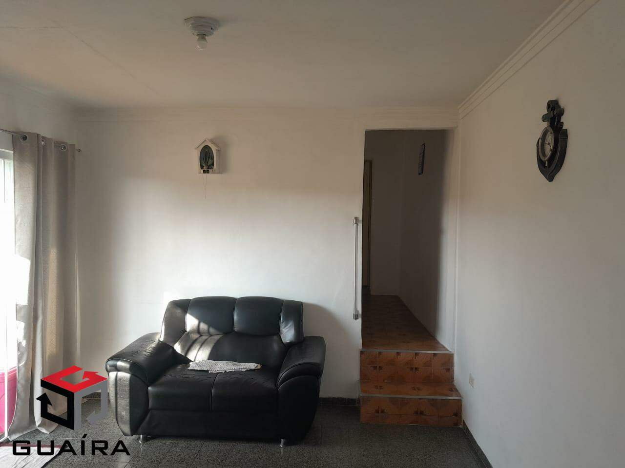 Casa à venda com 2 quartos, 110m² - Foto 1