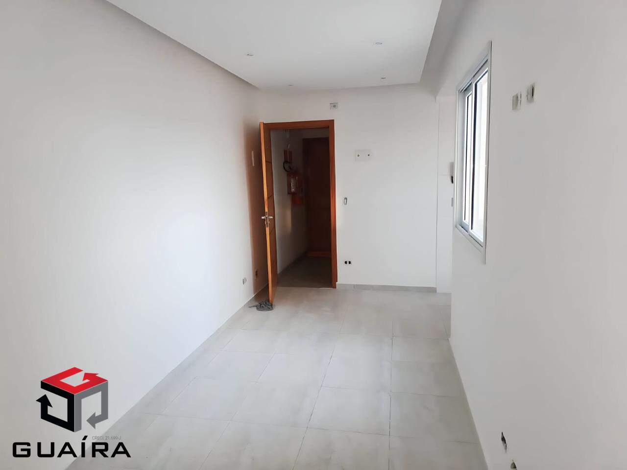 Cobertura à venda com 2 quartos, 76m² - Foto 2