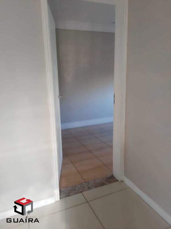 Sobrado à venda com 3 quartos, 250m² - Foto 25