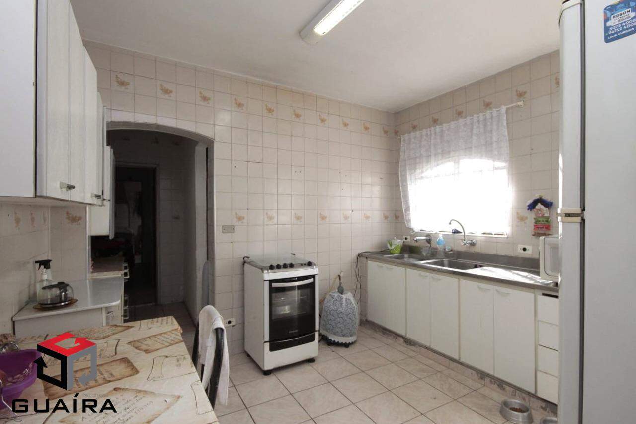 Casa à venda com 2 quartos, 300m² - Foto 5