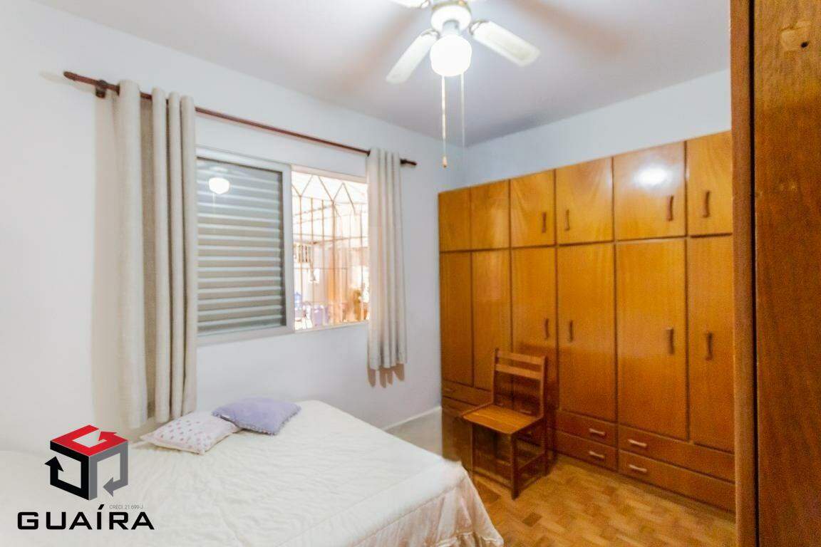 Casa à venda com 2 quartos, 400m² - Foto 24