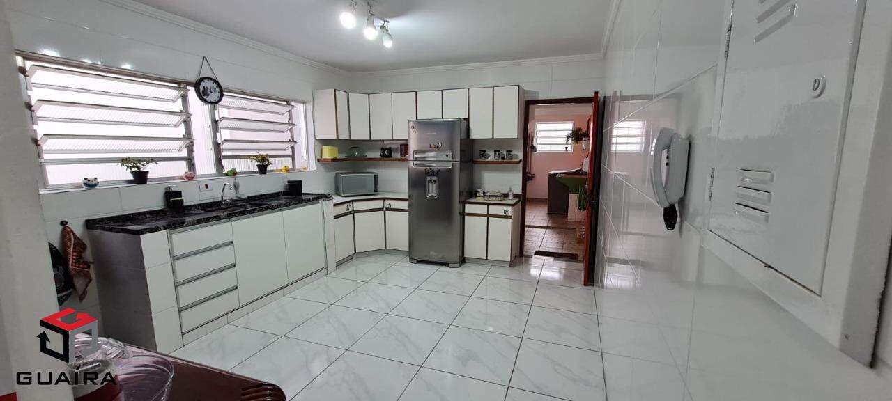 Sobrado à venda com 3 quartos, 202m² - Foto 8