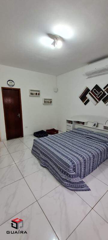 Sobrado à venda com 3 quartos, 202m² - Foto 13