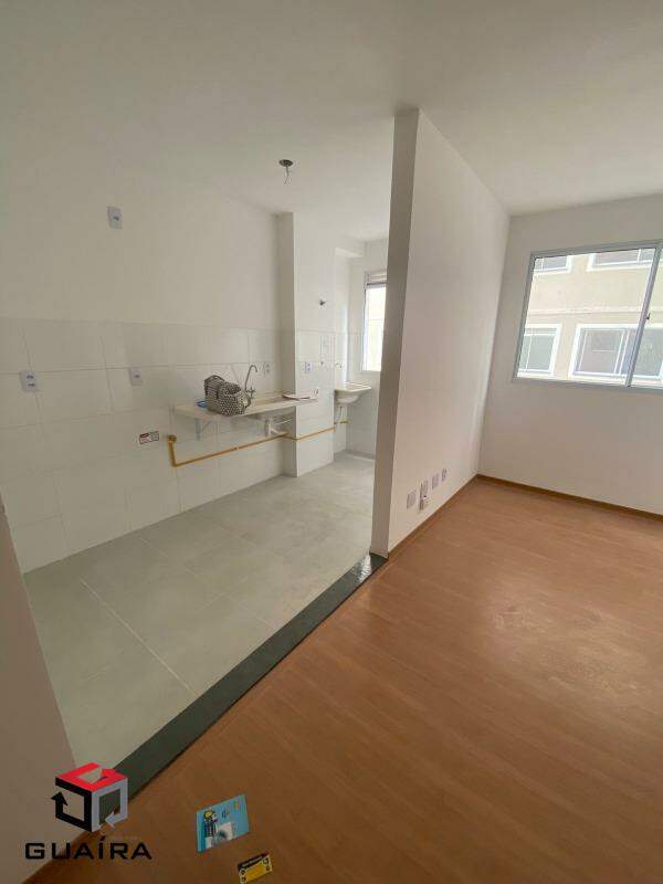 Apartamento à venda com 2 quartos, 43m² - Foto 3