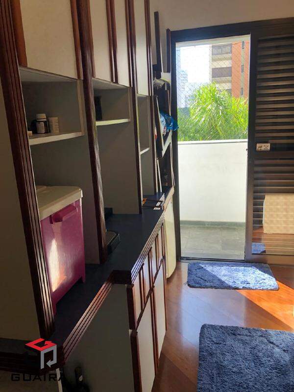 Apartamento à venda com 4 quartos, 240m² - Foto 10