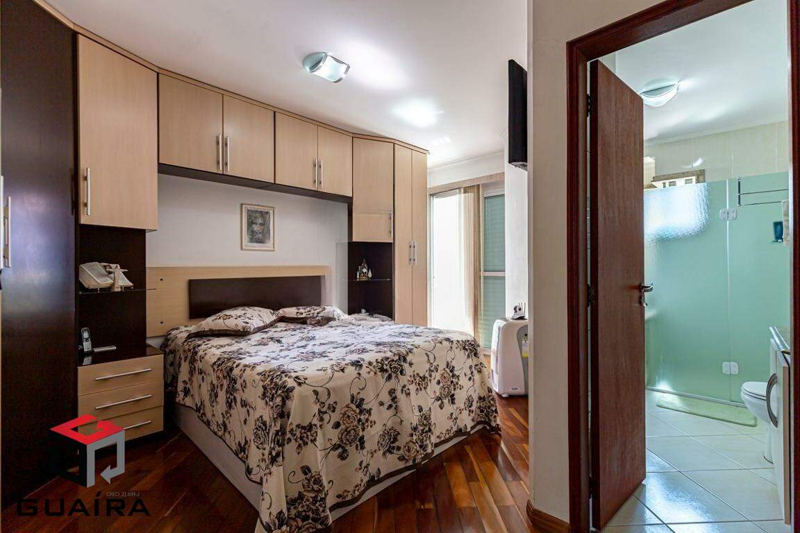 Sobrado à venda com 4 quartos, 254m² - Foto 17