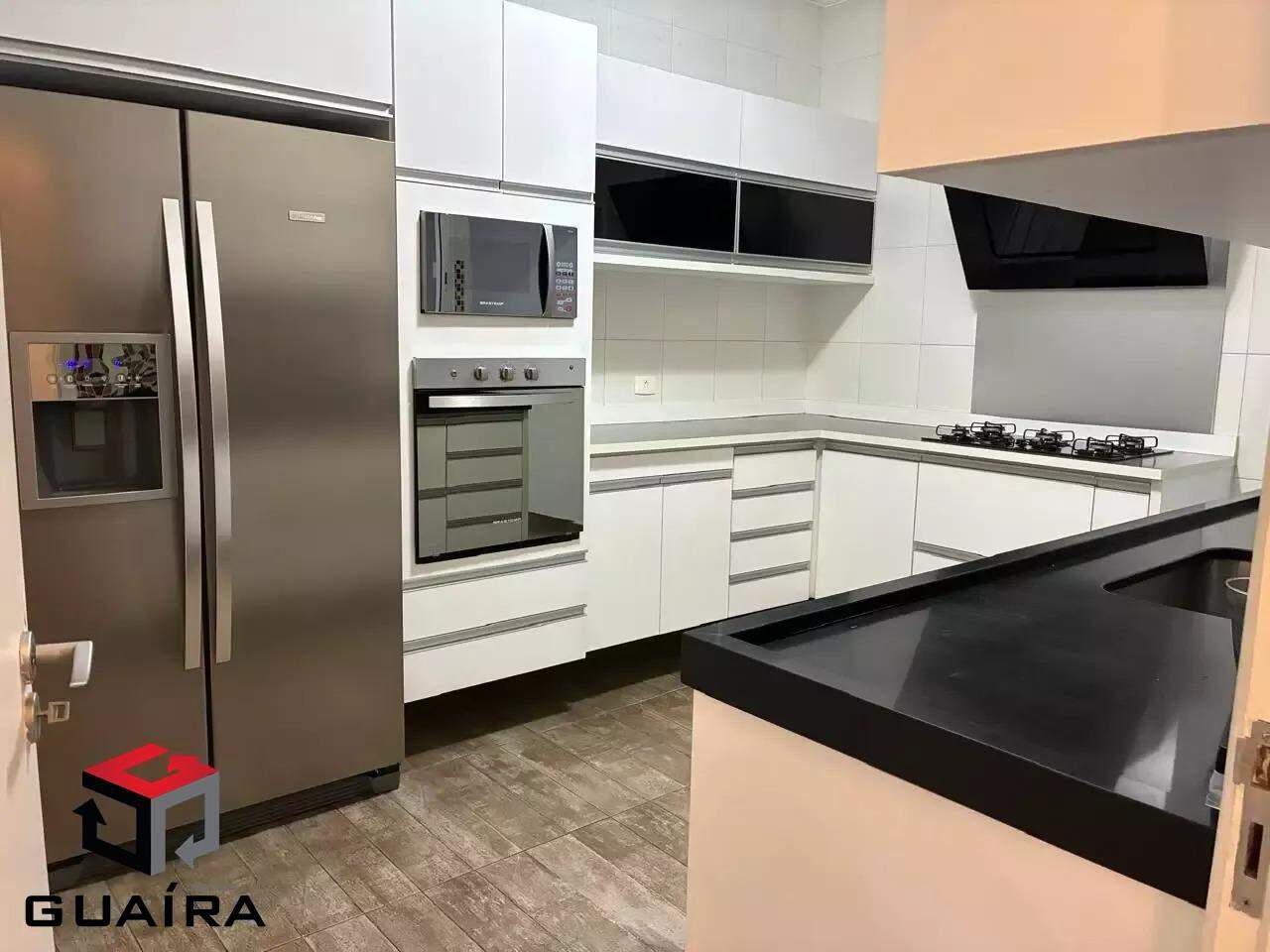 Sobrado para alugar com 3 quartos, 200m² - Foto 10