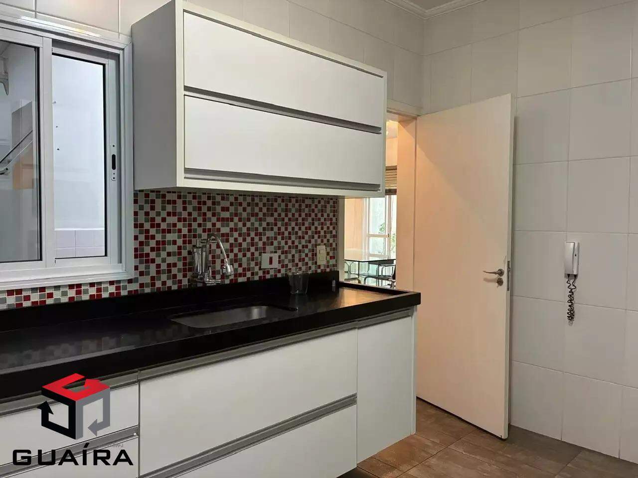 Sobrado para alugar com 3 quartos, 200m² - Foto 13